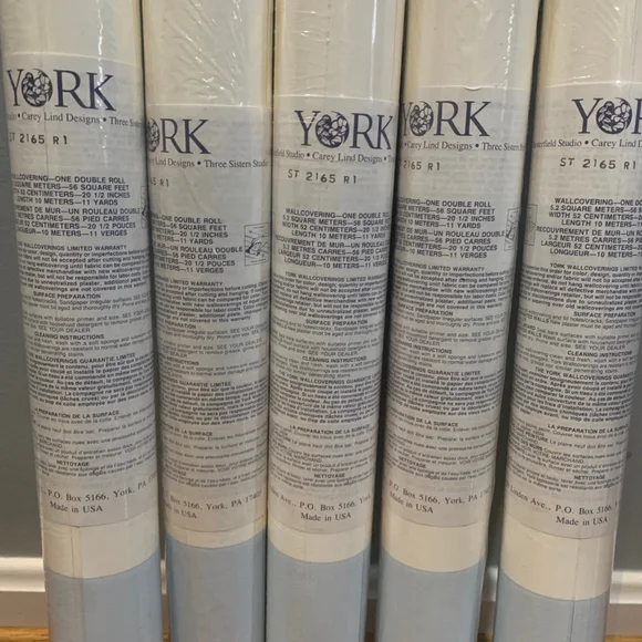 5 York Wallcoverings Blue and White